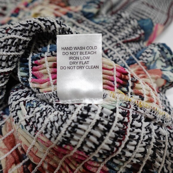 Haute Monde Floral Ruffle Trim Black White Houndstooth Printed Top Size Large - Picture 7 of 9